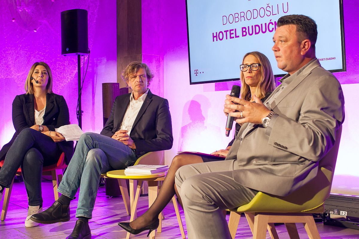 Antonija Mandi Saa Kramar Ivana Beli Ostarcevic i Franko Toljanic