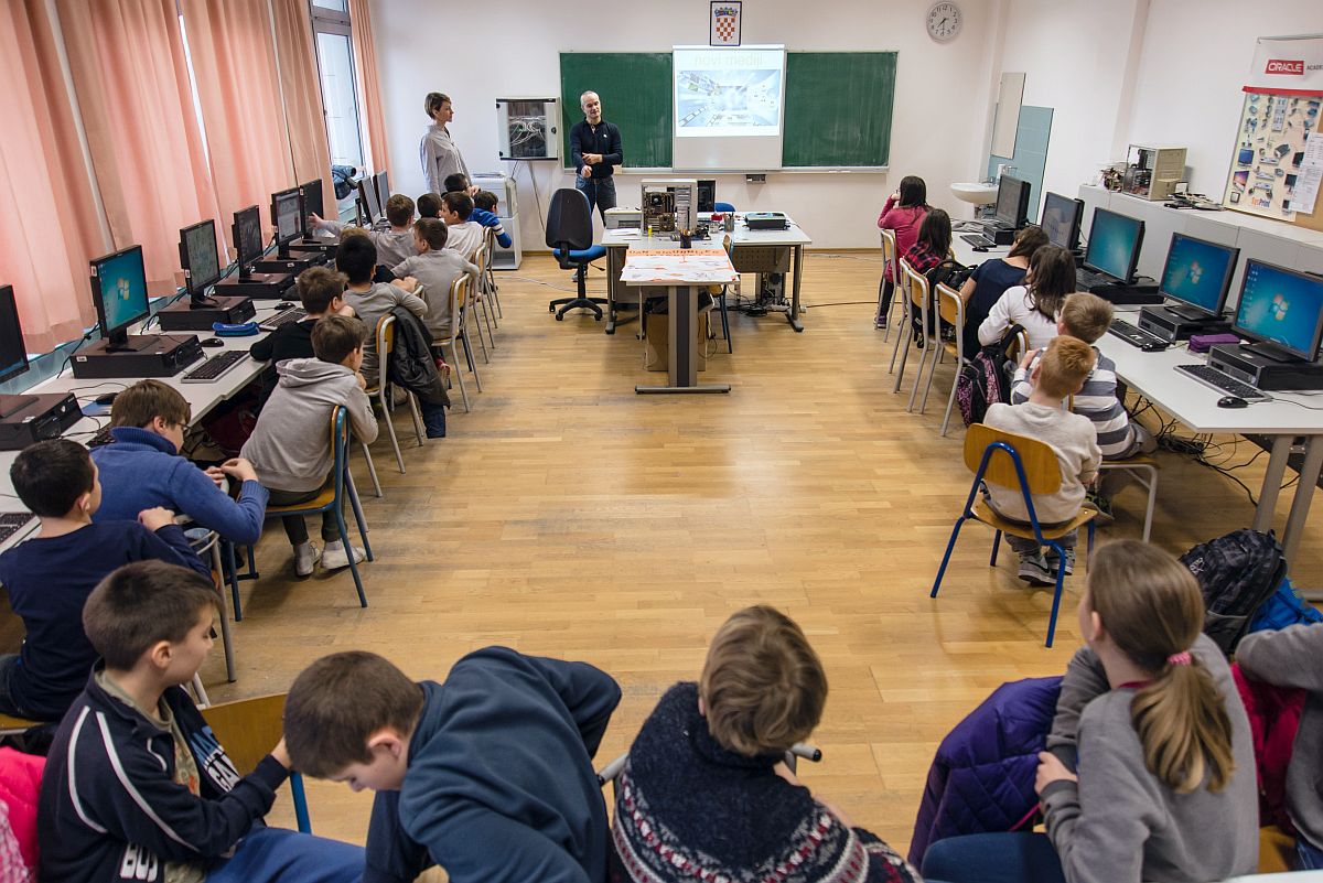 O Dragutina Domjanica radionica