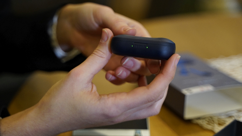 Signalne lampice kutijice slušalica TicPods2