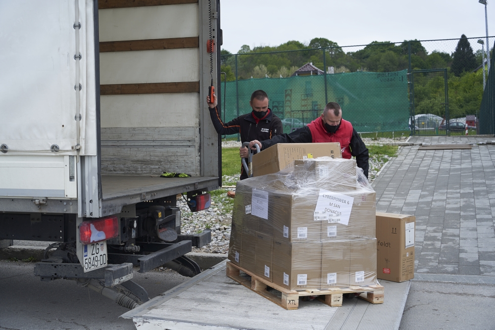 CyberPower produžni kablovi