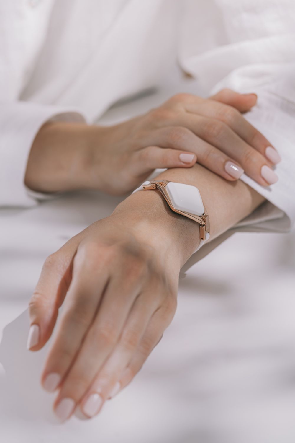 Bellabeat-Ivy-white -Time-magazine