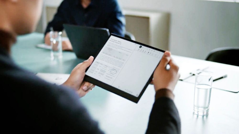 prvi Huawei E – ink tablet MatePad Paper