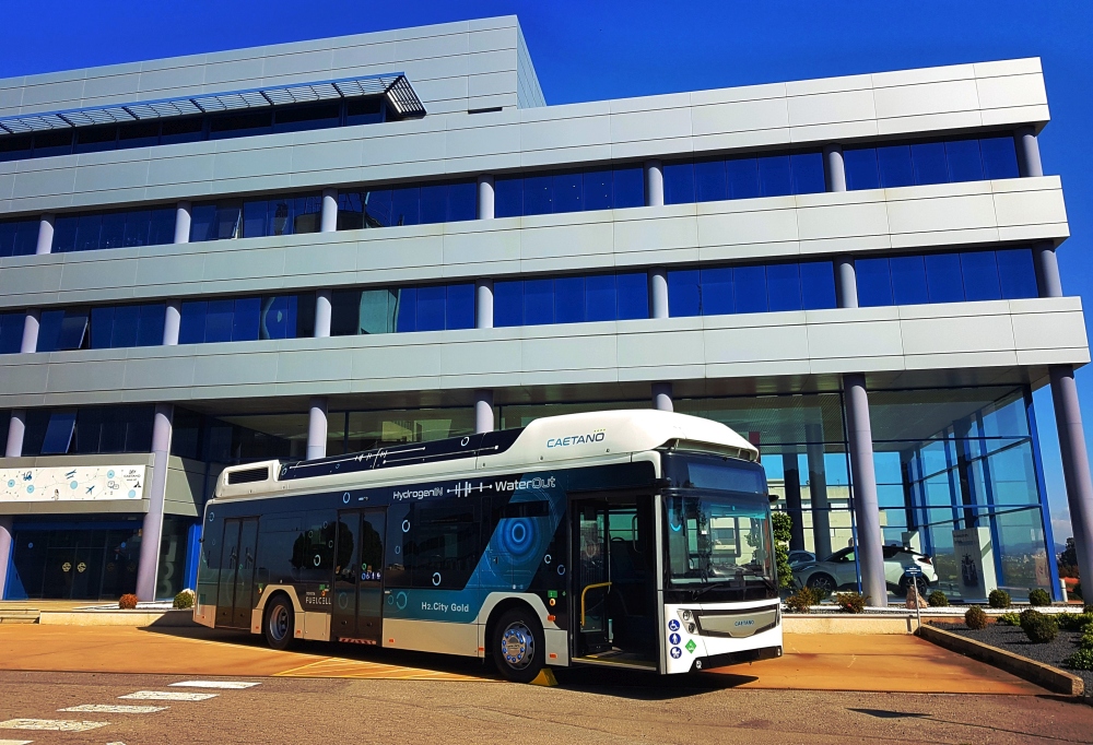 H2_CityCaetano Bus