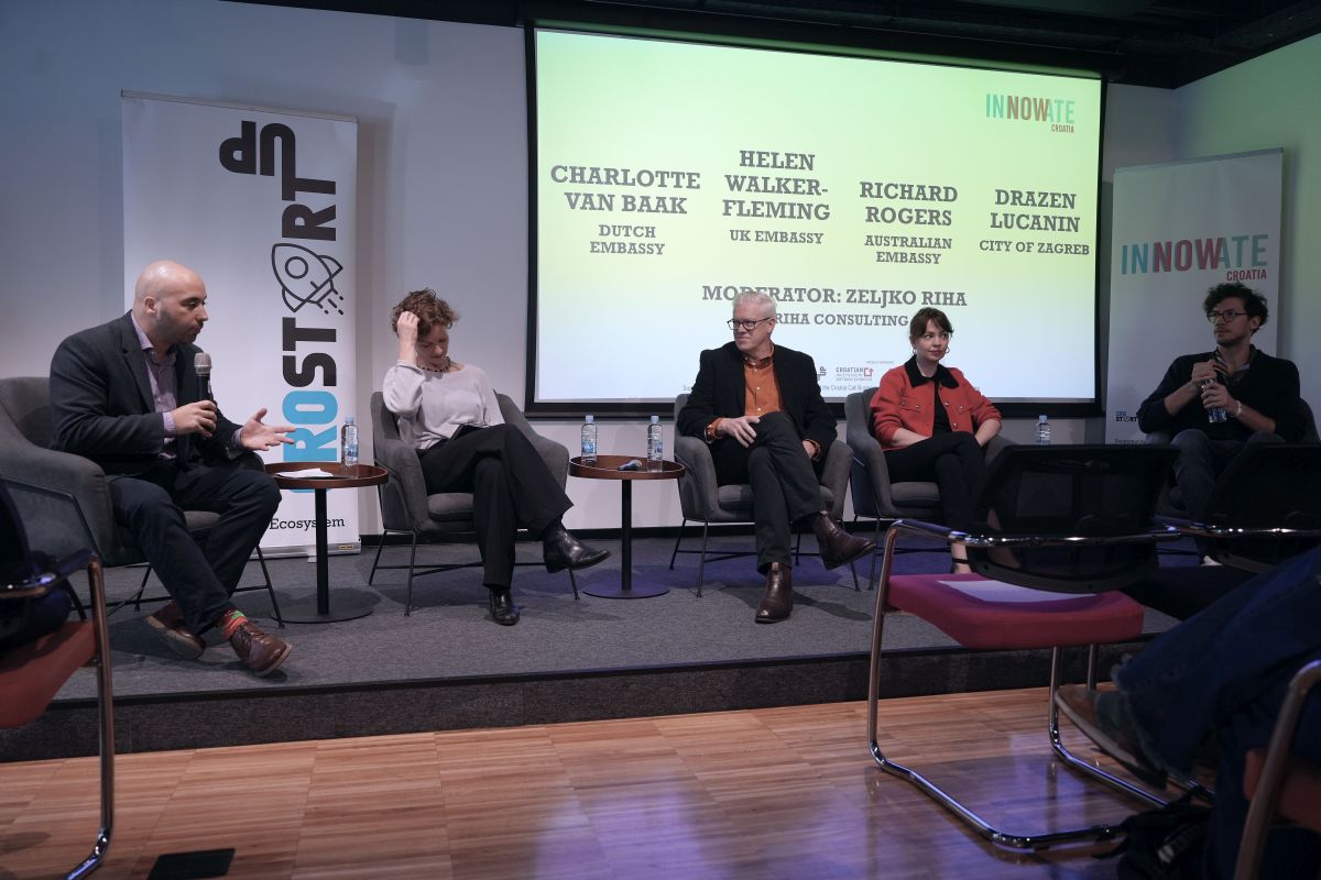 Riha-Charlotte van Baak - Helen Walker-Fleming - Richard Rogers - Dražen Lučanin