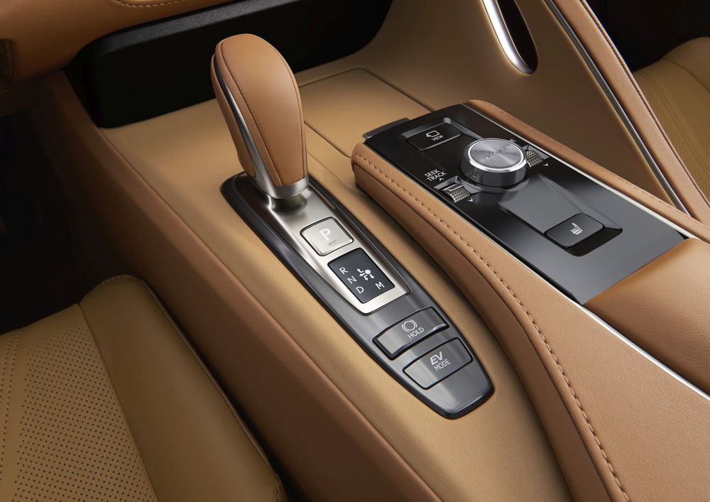 Toyota_LC_Ultimate_Edition