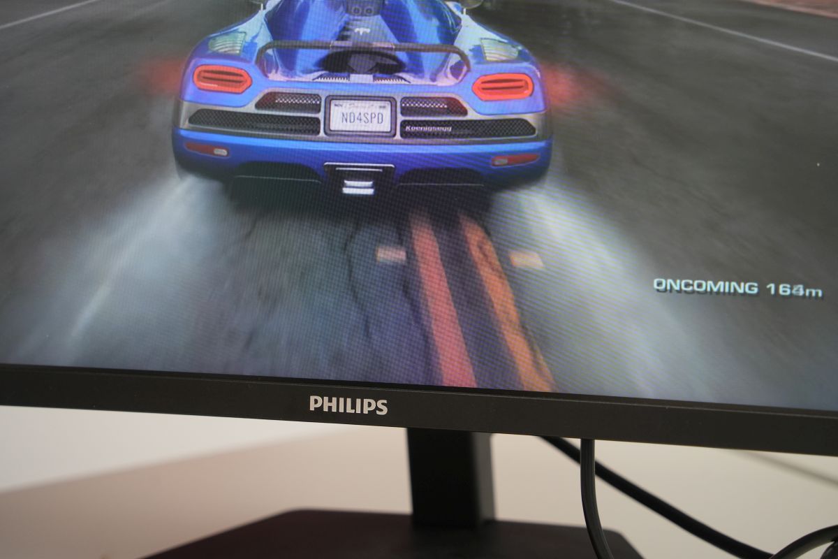 Philips - PHILIPS 32E1N3600LA 