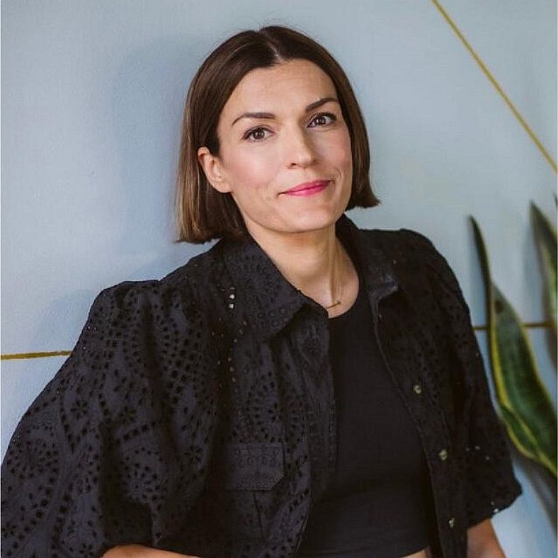 Ivana Urem Marohnić | Korica