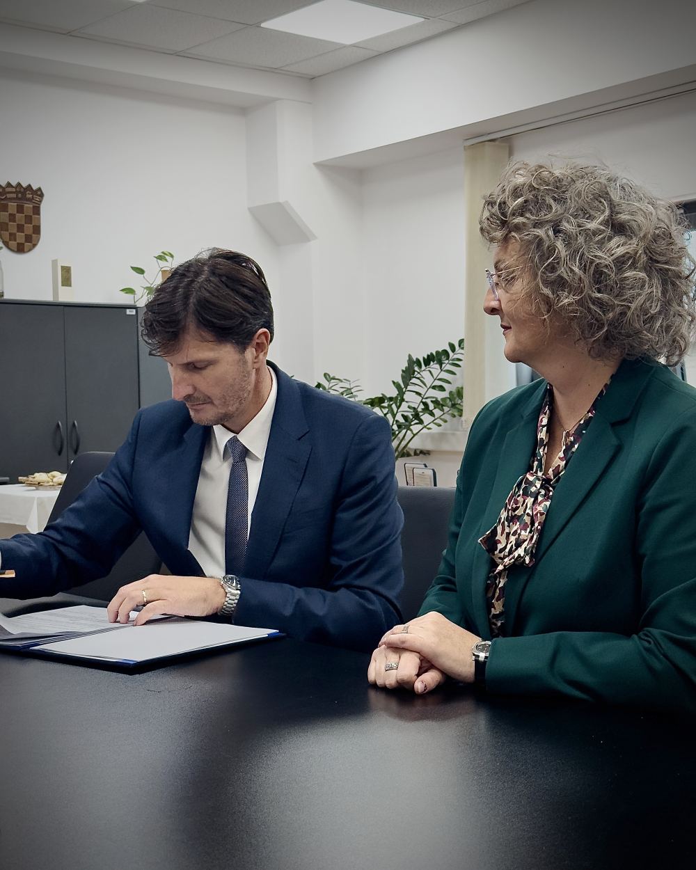 Potpisivanje Ugovora - Robert Blaić - Jasmina Selimović 