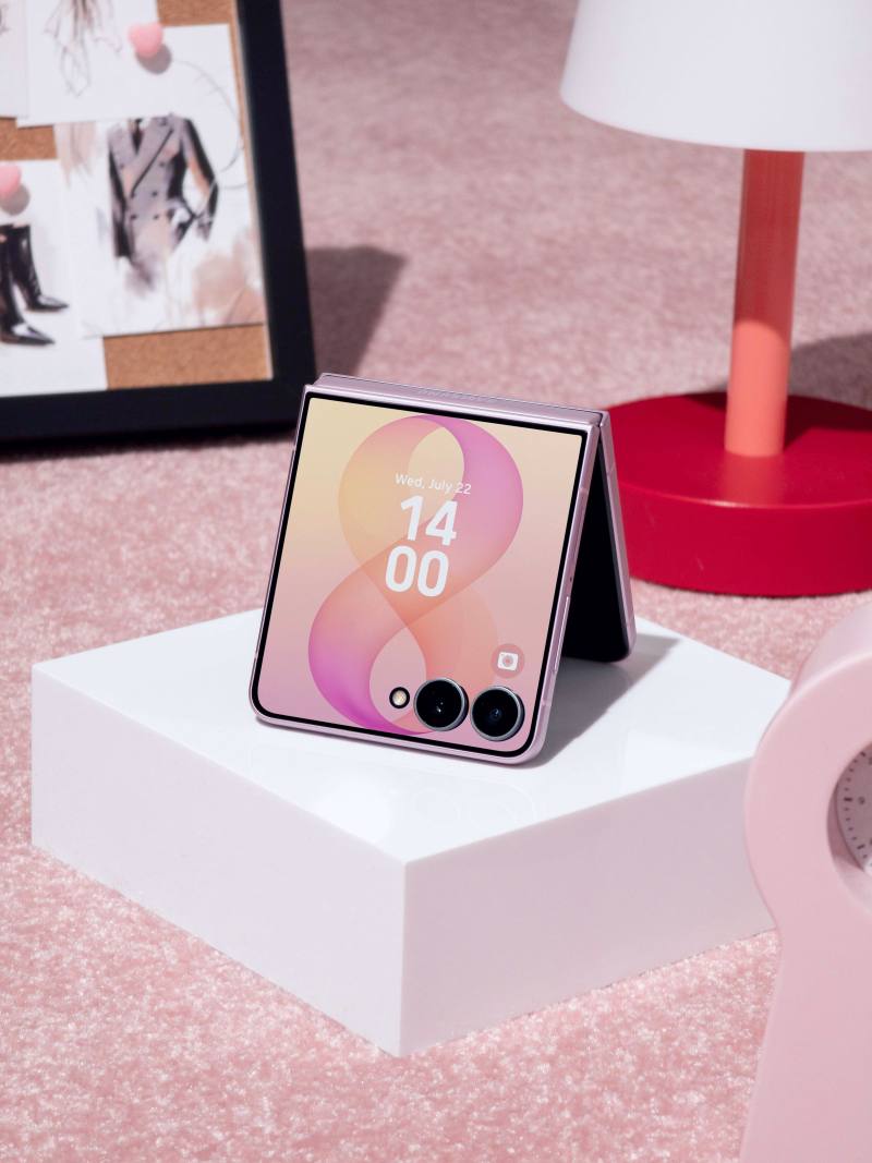 Galaxy Z Flip8
