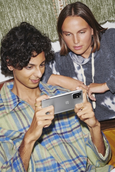 ONEPLUS PREDSTAVIO ONEPLUS 8T PAMETNI TELEFON