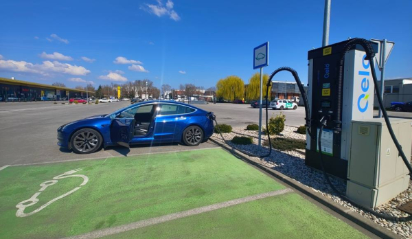 Qelo otvara novi investicijski krug prodajom 10% vlasni&scaron;tva