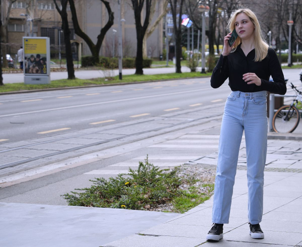 Ponajbolji ljepotan srednje klase - Honor Magic5 Lite