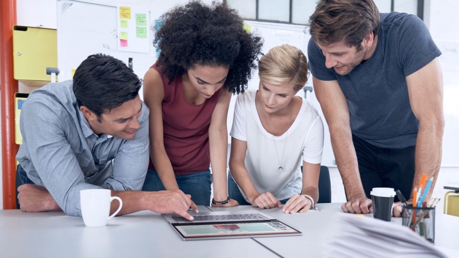 IZVEDBA TVRTKE Lenovo u Drugom kvartalu potaknutA rastom prihoda U devet uzastopnih kvartala, jakim i pozitivnim prihodom prije oporezivanja i rastom neto prihoda