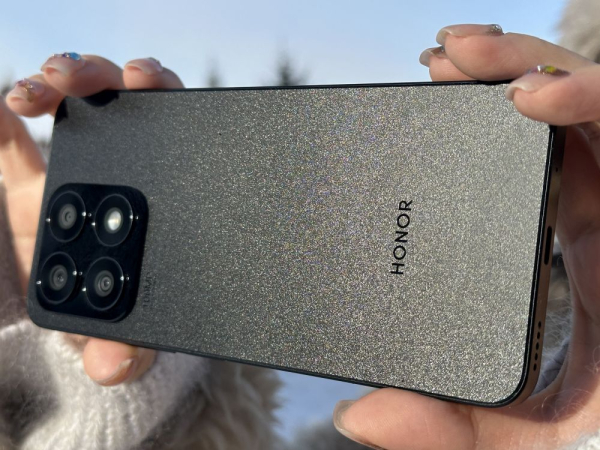 U Hrvatsku stigao HONOR X8a s jo&scaron; boljim zaslonom i kamerom pouzdane X serije