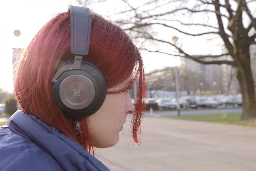 Bang &amp; Olufsen slu&scaron;alice &ndash; BeoPlay H9