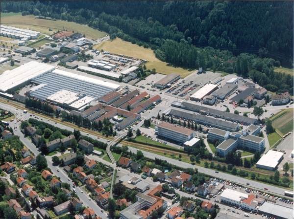 Loewe &bdquo;Strikes again&ldquo;