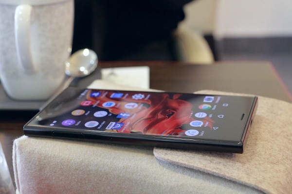 Pametni telefon - Sony Xperia XZ