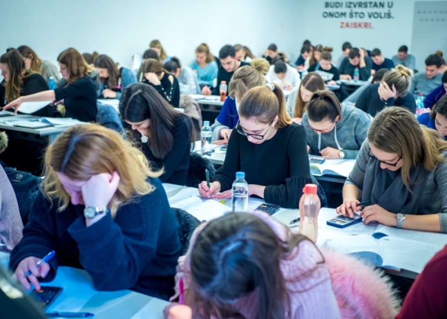 Algebra najavljuje najveće polaganje probnih ispita mature u Zagrebu, Splitu, Rijeci, Osijeku, Zadru, &Scaron;ibeniku, Puli i Varaždinu