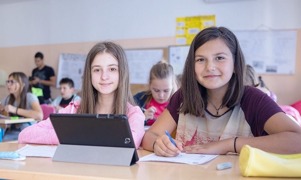 Istraživanje: Učenice u Europi gube interes za STEM predmete u 15. godini