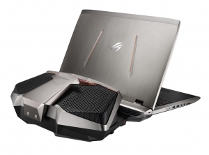ASUS Republic of Gamers predstavlja GX700