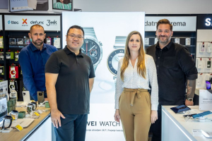 Huawei tim_ Ivica Brekalo_Xu Dong_Lana Jelić_Patrik Dolenc