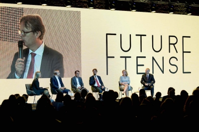 Na Future Tense konferenciji koja je okupila svjetski priznati futurologe ujedno su o budućnosti poslovanja raspravljali čelni ljudi vodećih kompanija na hrvatskom trži&scaron;tu