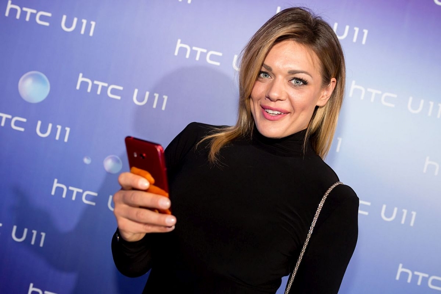 HTC JE UPRAVO PREDSTAVIO HTC U11 I OBILJEŽIO 20 GODINA POSLOVANJA