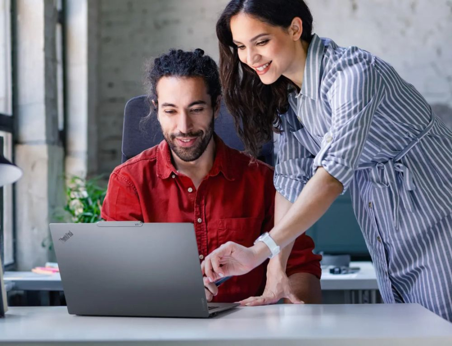 ThinkPad x9 14 Collaborating