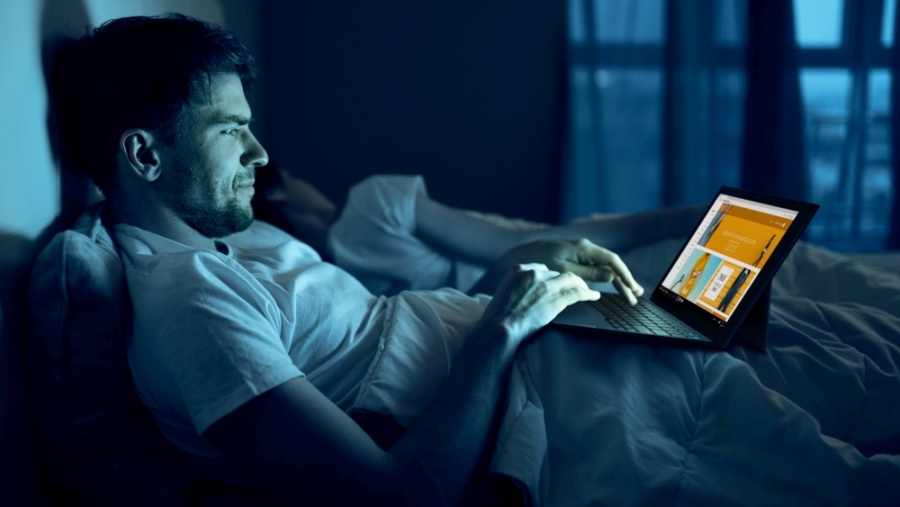 Opustite se uz Lenovo Yoga Duet 7i i obojite va&scaron; svijet Lenovo E-Color olovkom