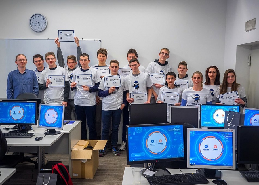 Besplatne zimske radionice za srednjo&scaron;kolce &ndash; robotika, razvoj igara, digitalni marketing te sigurnost mreža i sustava