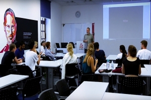 Mikronis Avenio Gamebox