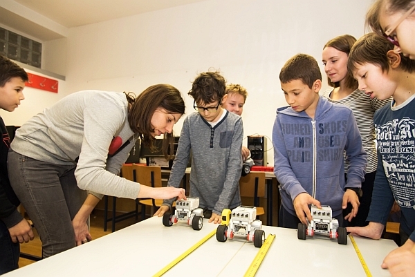 Znanost, robotika i programiranje su sve popularnije teme među hrvatskim učenicima