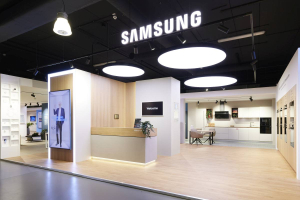 Samsung izložbeni centar: KitchenCenter L&ouml;hne