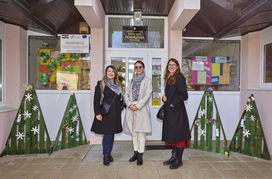 Telemach nastavlja pomagati Petrinji - donirano 100.000 kuna DV Petrinjčica